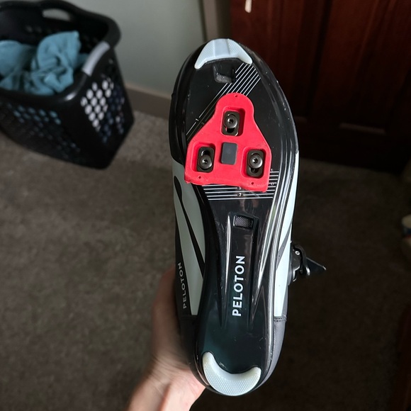 Men’s Peloton Shoes Size 46 (Men’s 12) - Picture 2 of 3